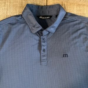 Travis Mathew athletic polo shirt sleeve shirt. Color blue. Size Medium.